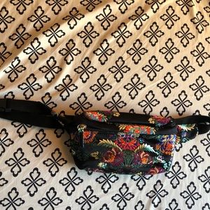 Floral print Fannypack